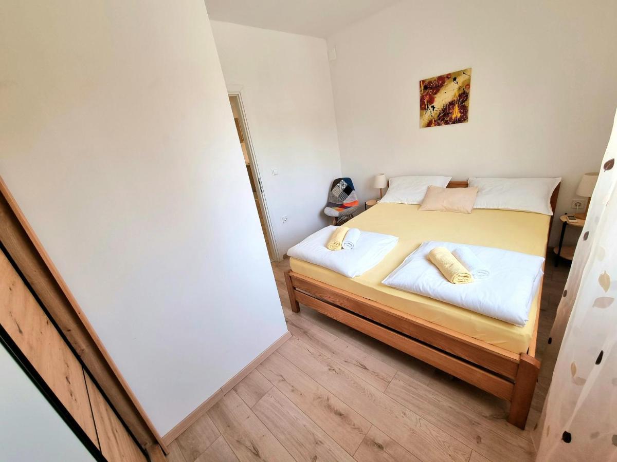Julia Apartment Biograd Na Moru Ngoại thất bức ảnh